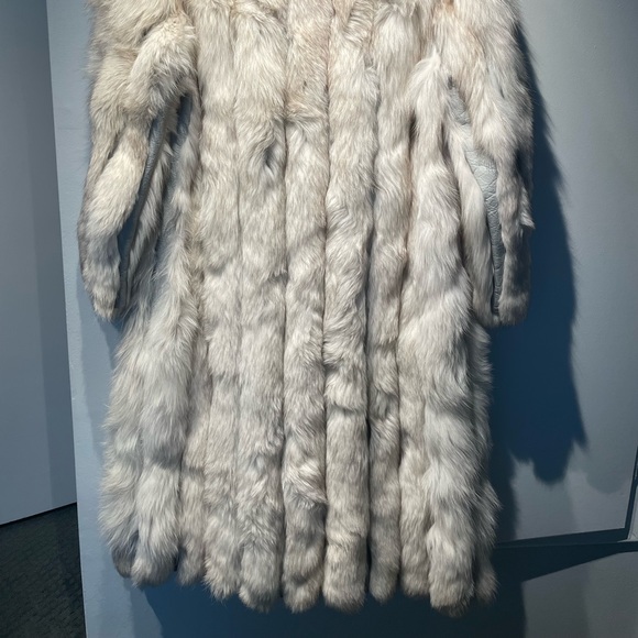 Genuine Blue Fox Fur Coat - Picture 2 of 4